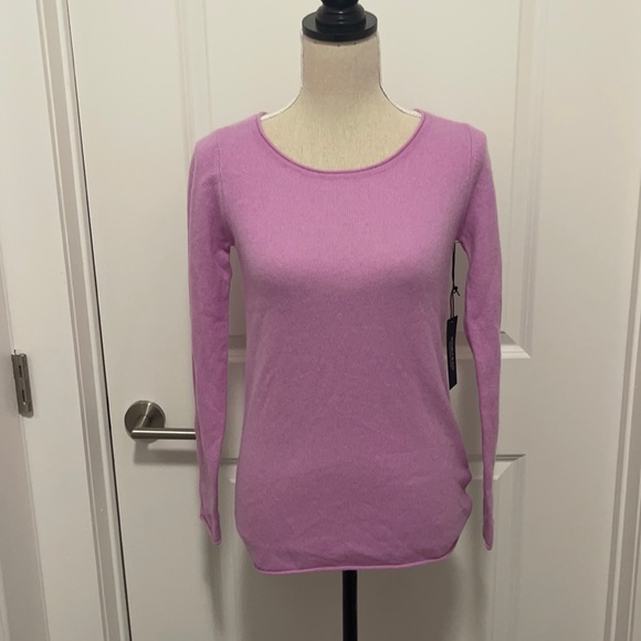 NWT Soft 100% Cashmere Crewneck Sweater - Picture 1 of 8